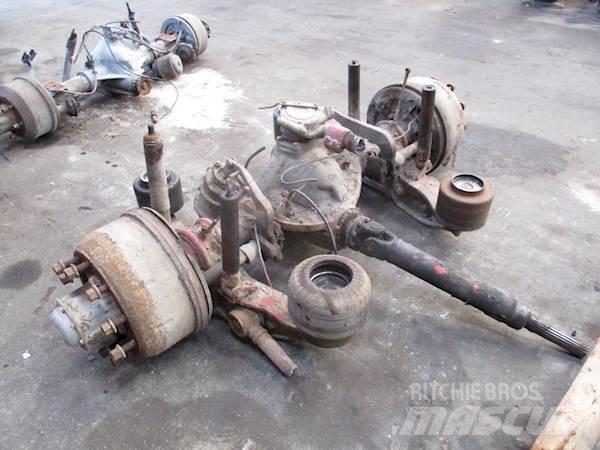 Mercedes-Benz 1217 軸