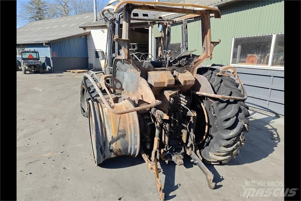 Valtra T203 曳引機