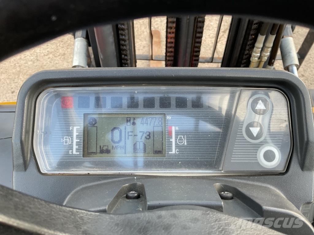 CAT DP 25 NT 柴油卡車