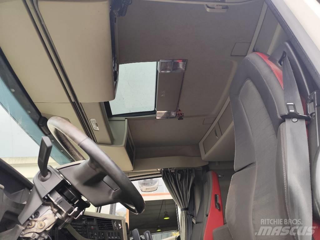 Volvo FH 13 540 平板 / 絞盤 卡車