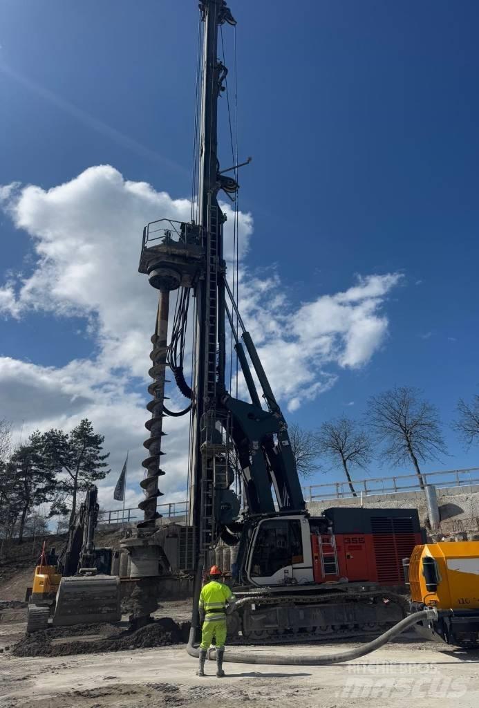 Liebherr LRB 355 重型鑽孔機