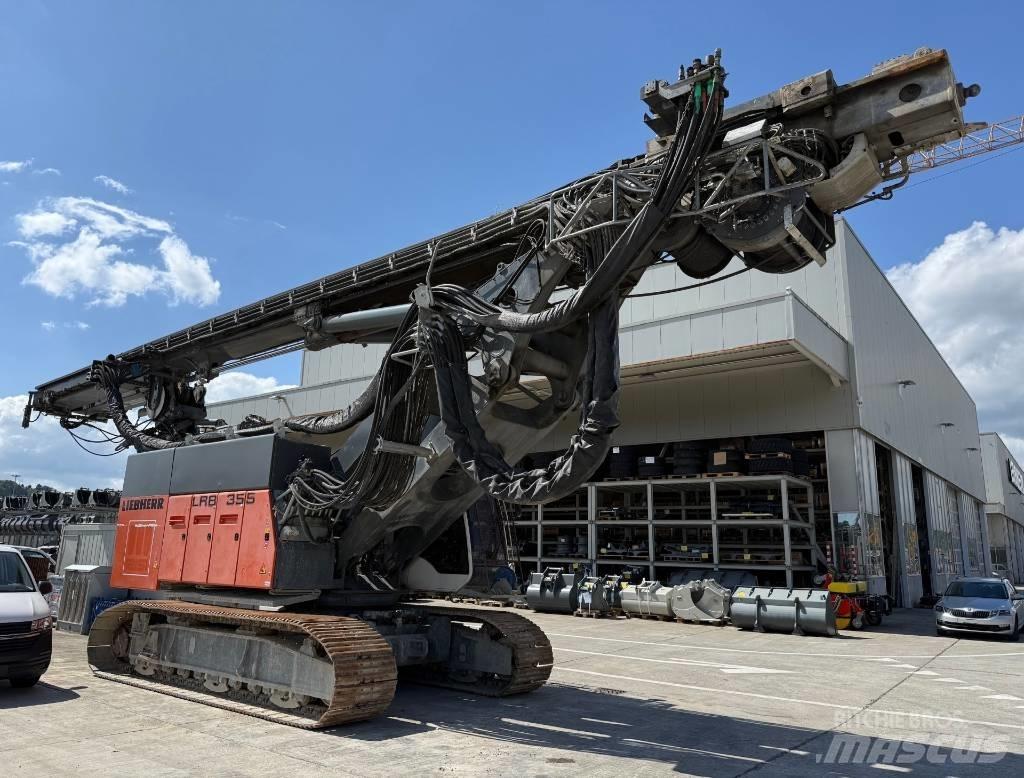 Liebherr LRB 355 重型鑽孔機