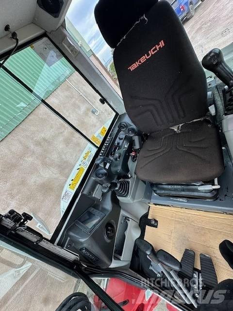 Takeuchi TB 260 小型挖土機/掘鑿機<7t(小型挖掘機)