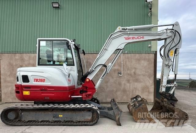 Takeuchi TB 260 小型挖土機/掘鑿機<7t(小型挖掘機)