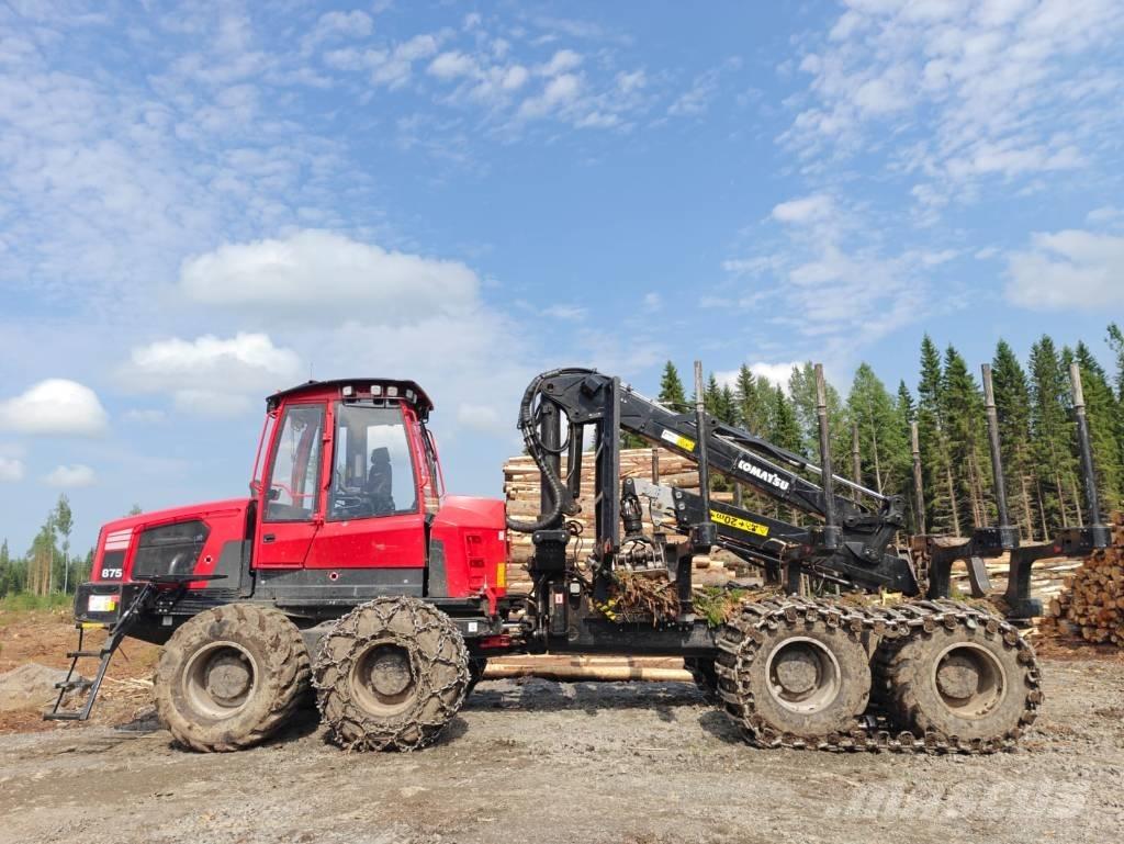 Komatsu 875 集運機