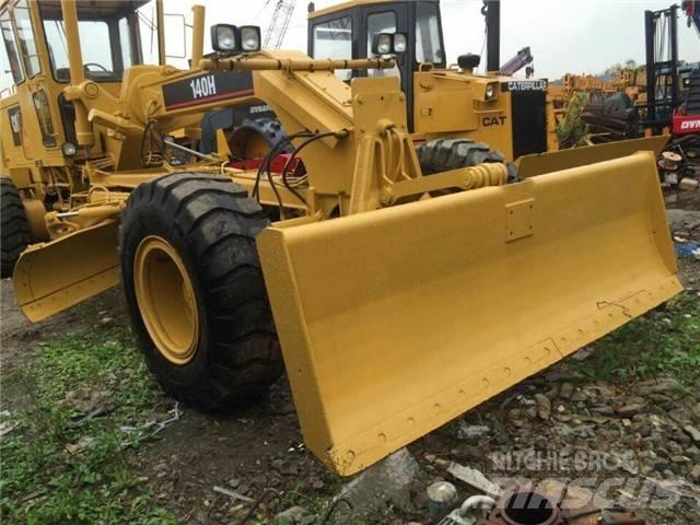 CAT 140 H 平土機