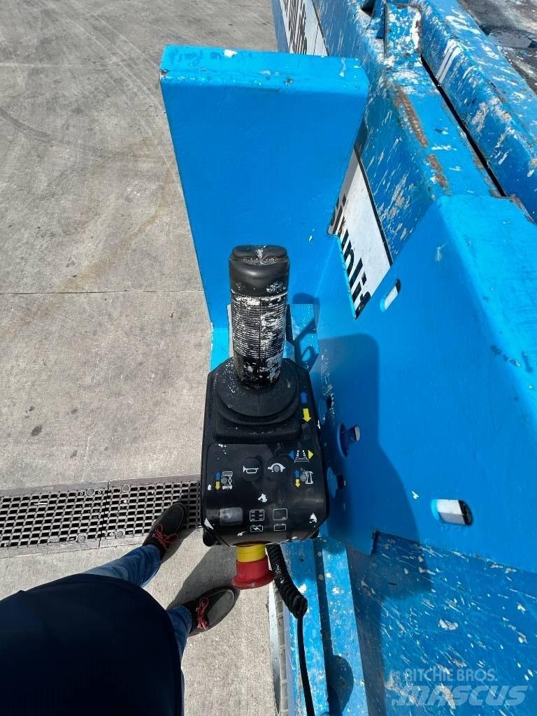 Genie GS 2646 剪式升降機