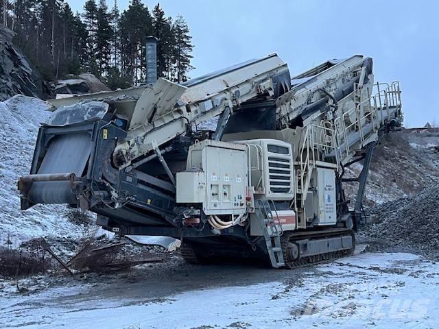 Metso Lokotrack 330D 移動式壓碎機