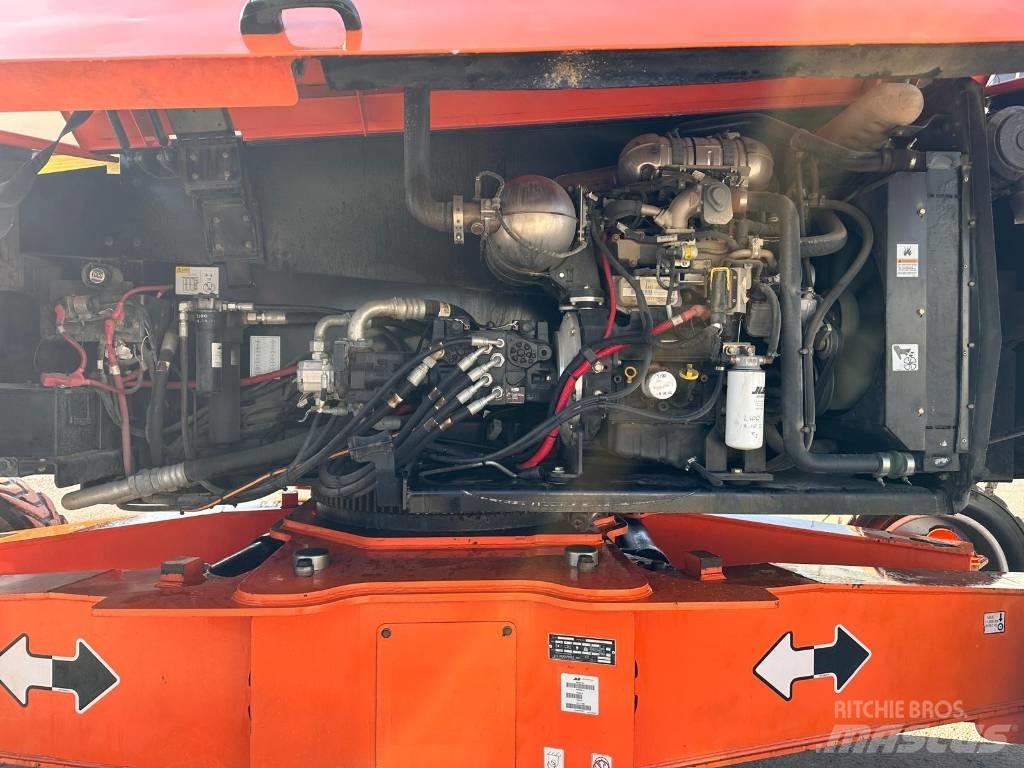 JLG 1500AJP 曲臂高空作業車