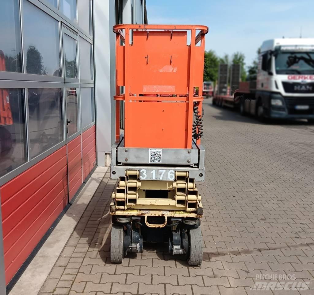 JLG 1930 ES 剪式升降機