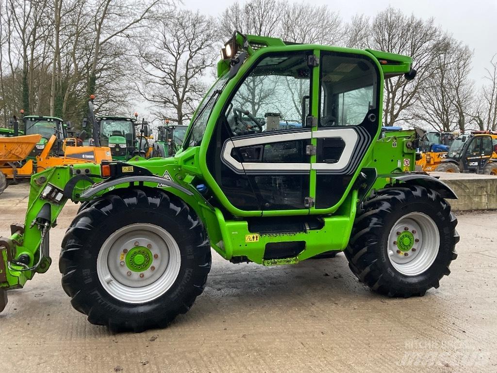 Merlo TF42.7 140 農業用伸縮臂裝載機