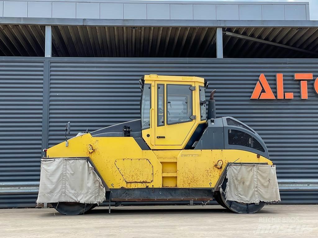 Bomag BW 24 RH 膠輪滾壓機