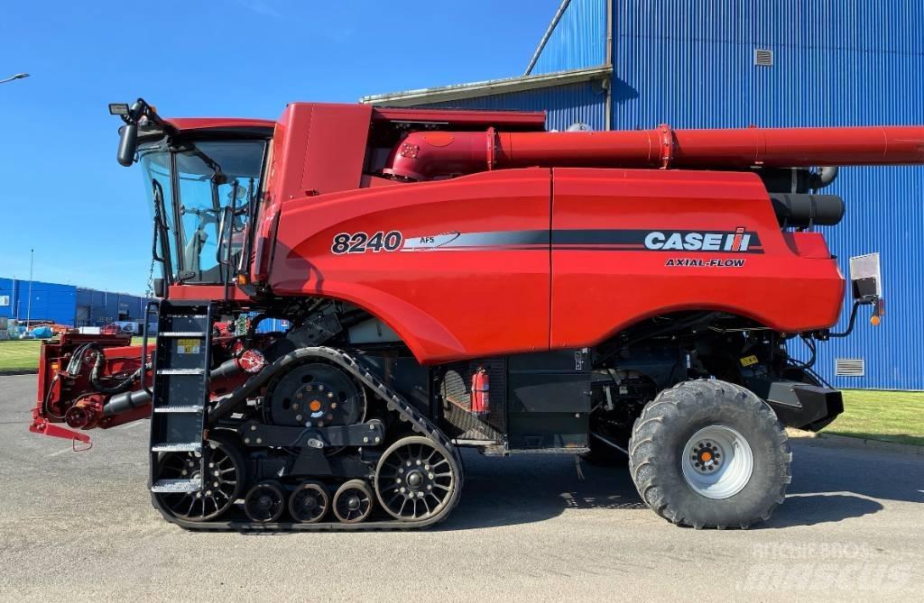 Case IH 8240 聯合收穫機