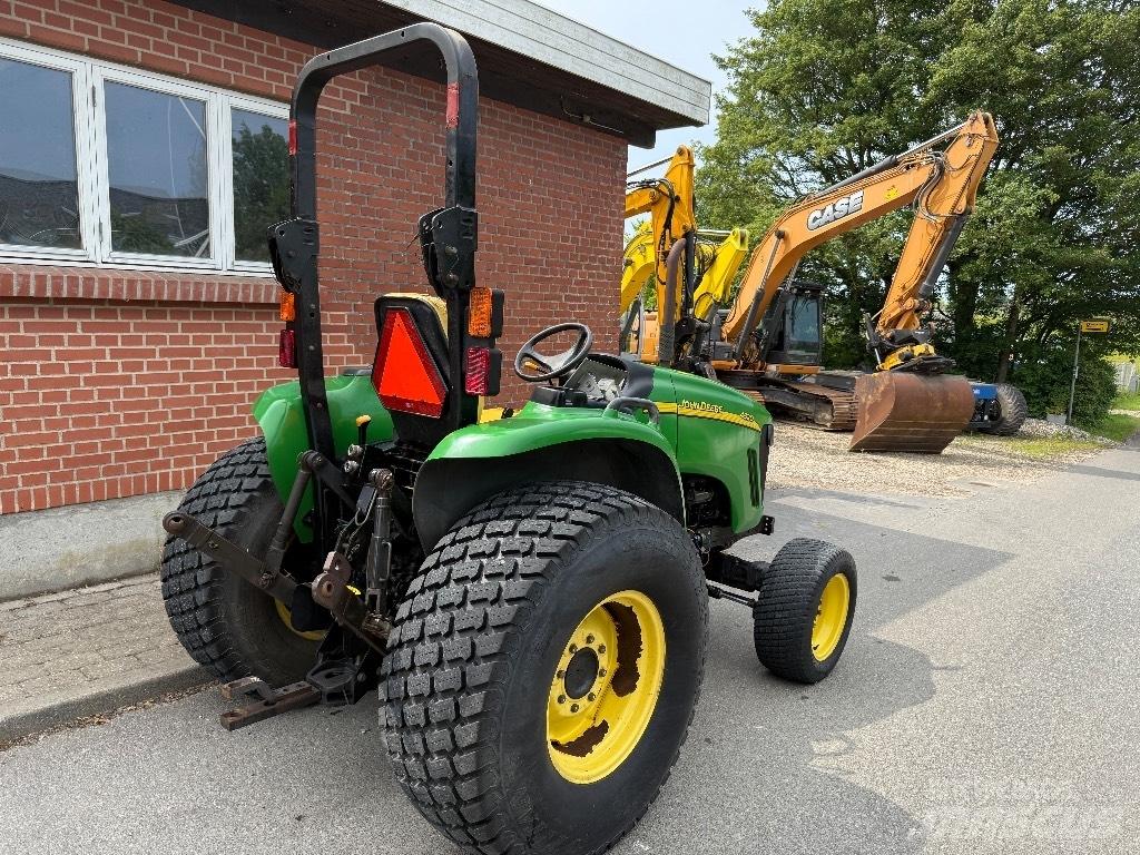 John Deere 4520 小型曳引機