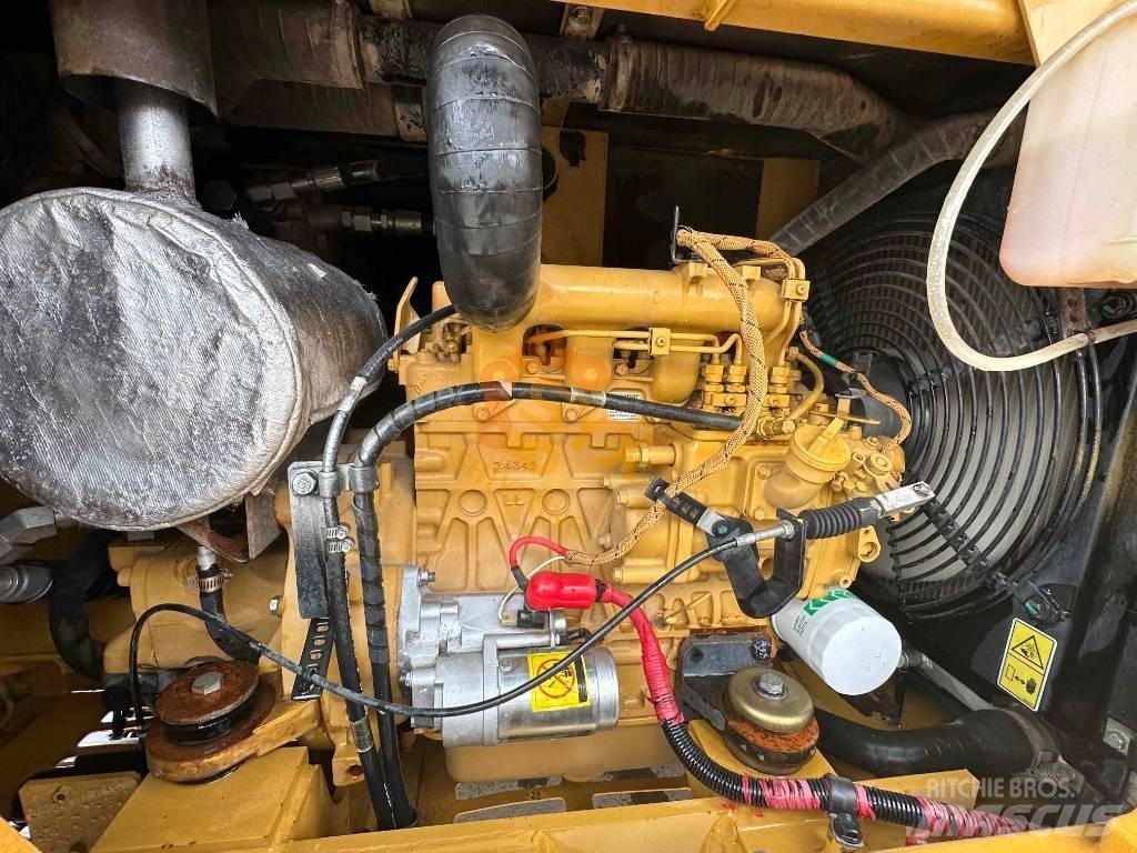 CAT 305.5E2 履帶式 挖土機/掘鑿機/挖掘機