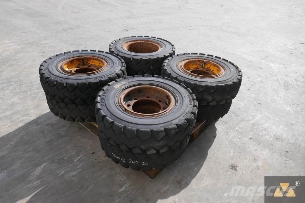 Kenda 7.50-15 輪胎、車輪和輪圈