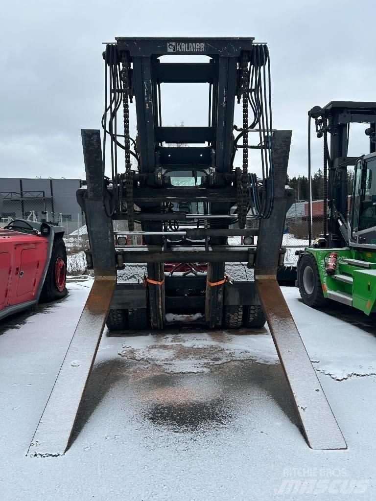 Kalmar DCG160-12 柴油卡車