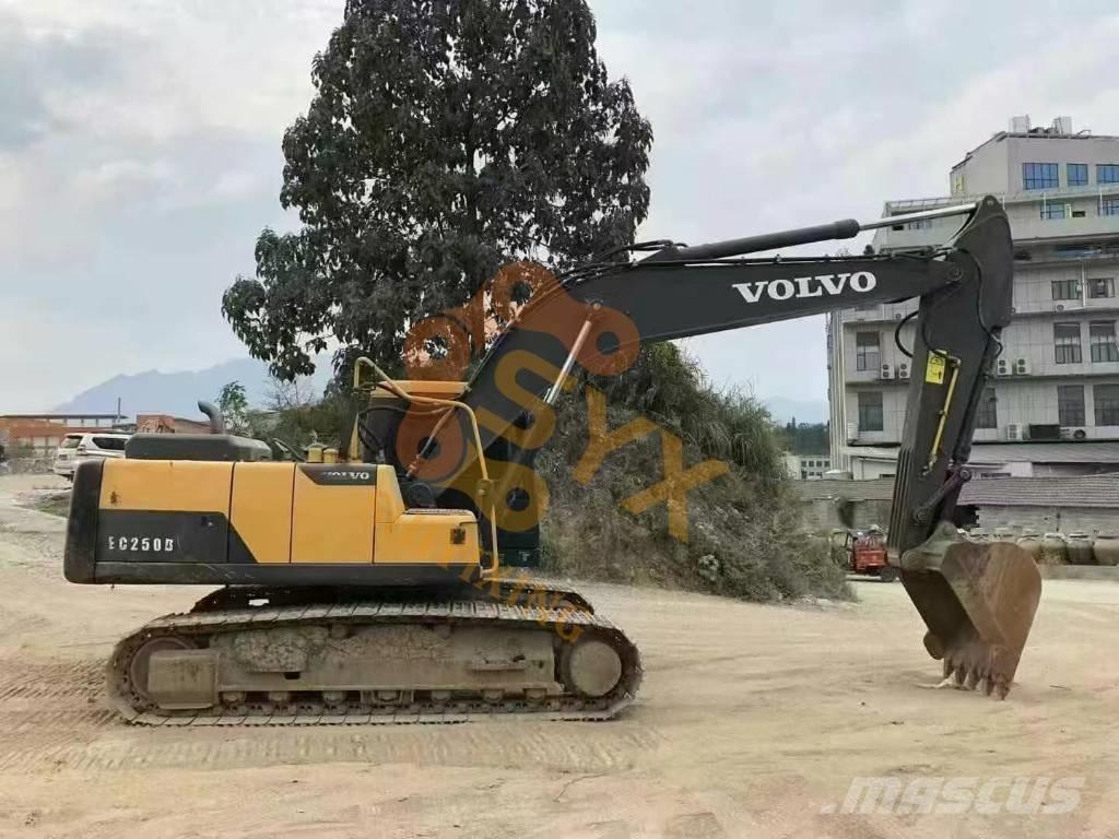 Volvo EC 210 B LC 履帶式 挖土機/掘鑿機/挖掘機