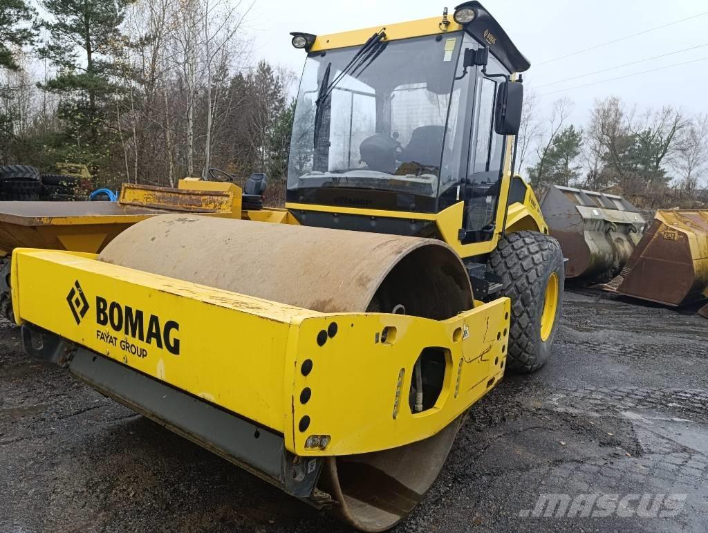 Bomag BW 213 單輪滾壓機