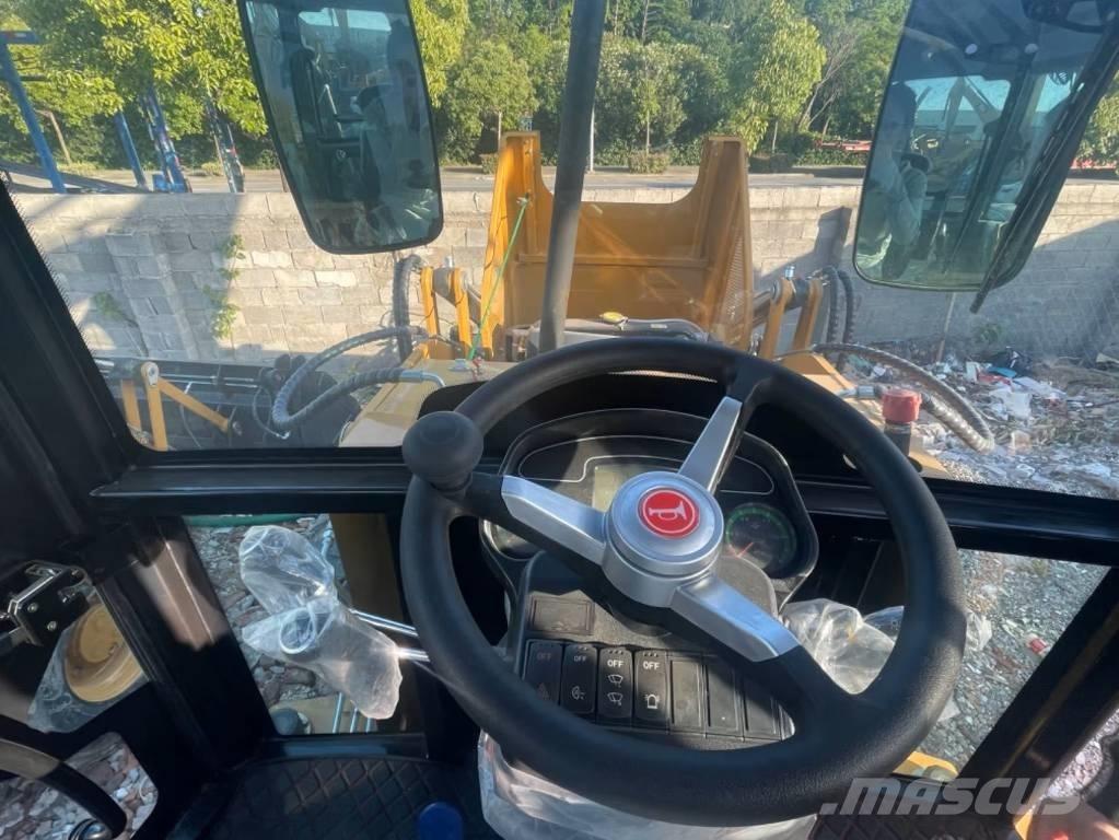 CAT 420F 反鏟裝載機