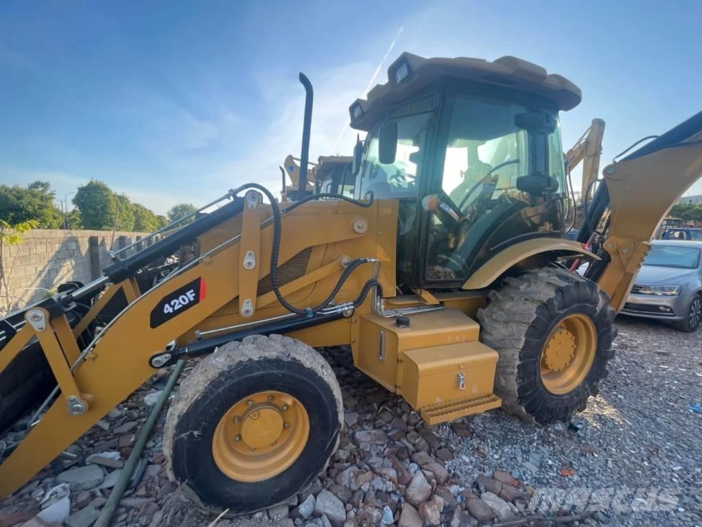 CAT 420F 反鏟裝載機
