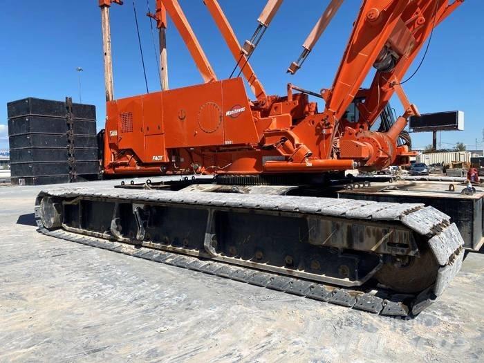Manitowoc 2250 履帶式起重機
