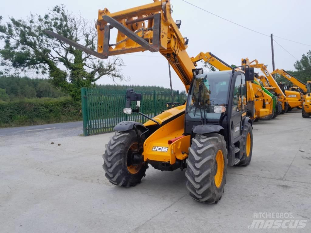 JCB 532-60 農業用伸縮臂裝載機