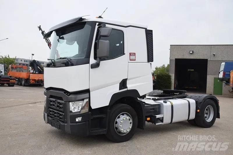Renault T460 曳引機組件