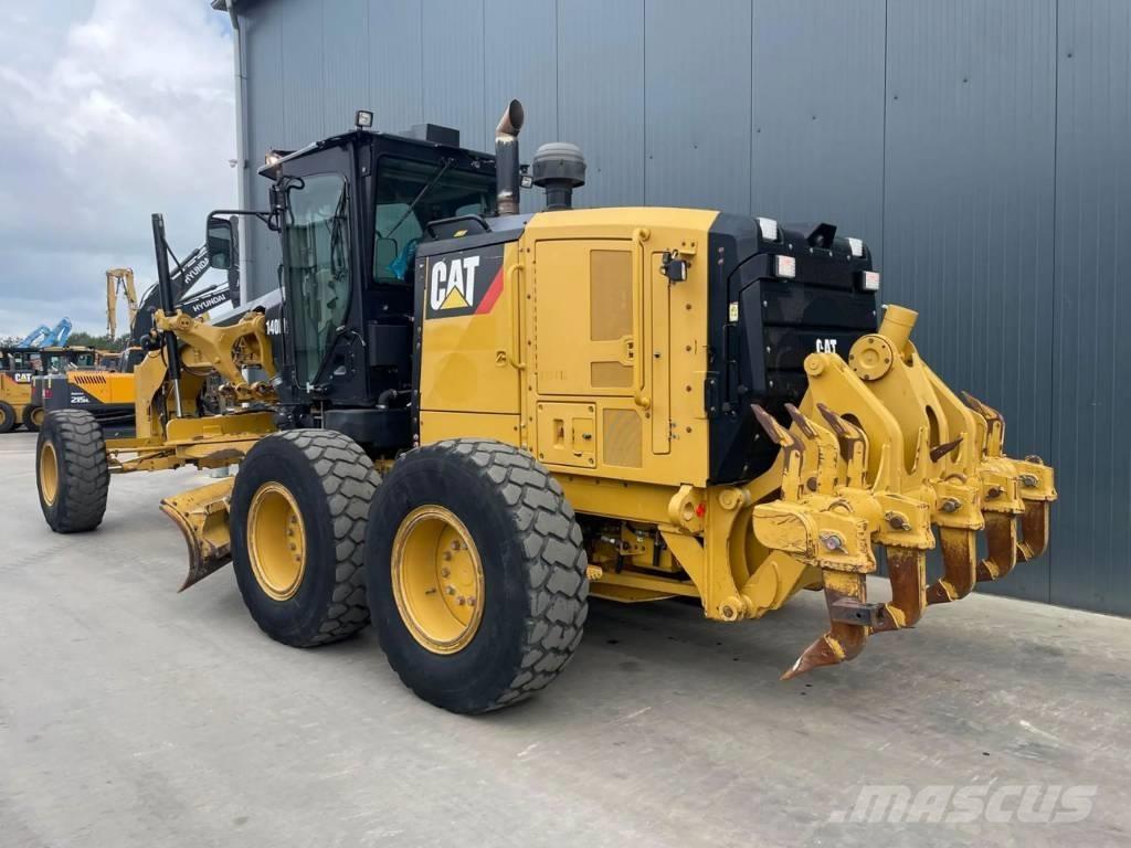 CAT 140M3 平土機