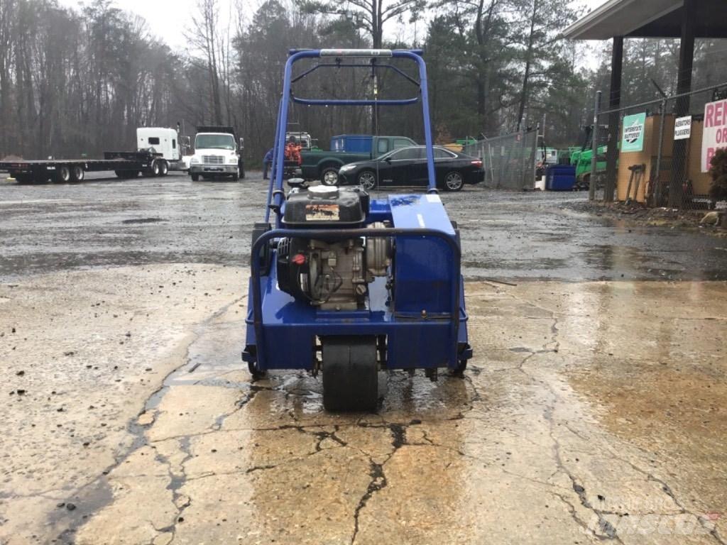 Blue Bird H530A 其他農業機械