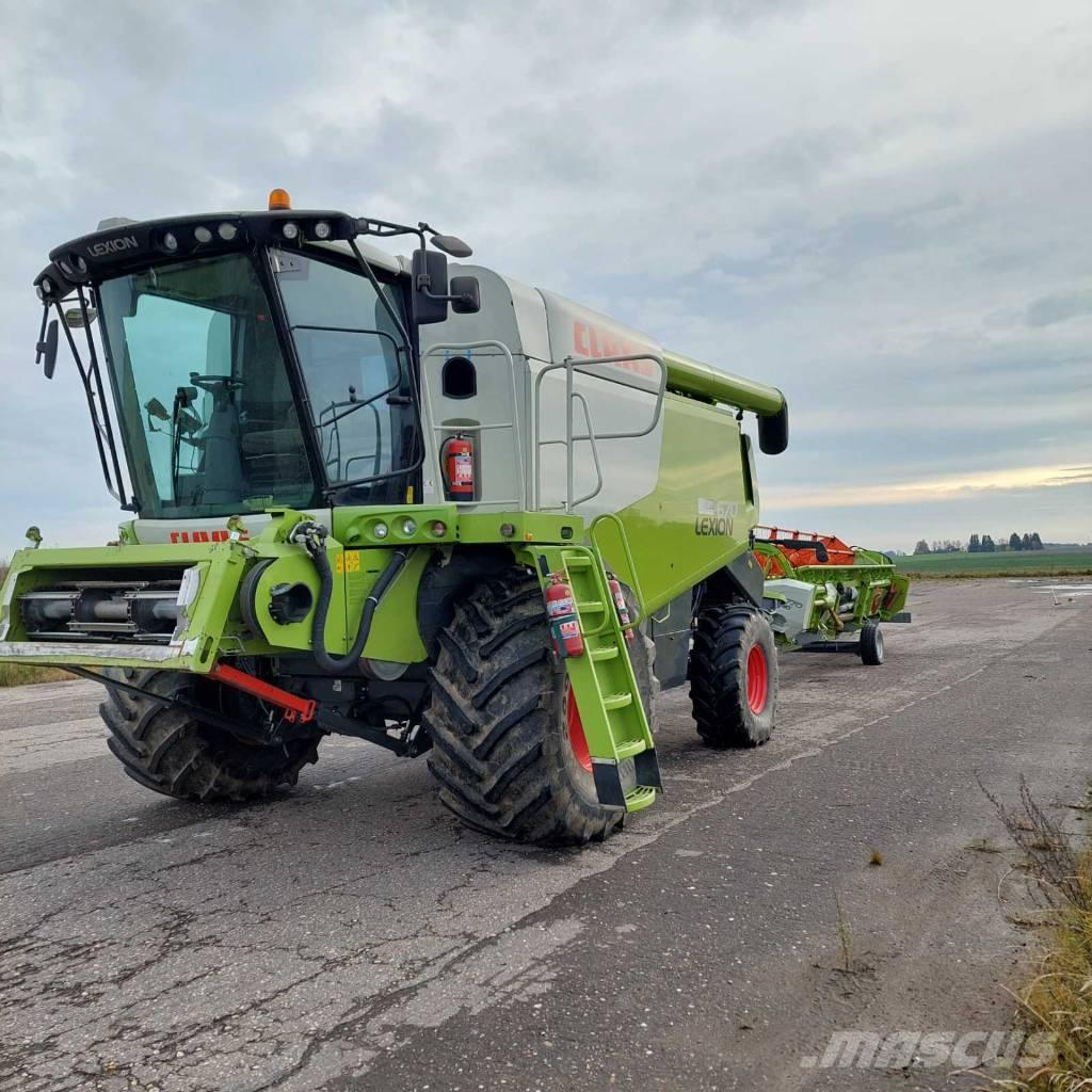 CLAAS Lexion 670 聯合收穫機