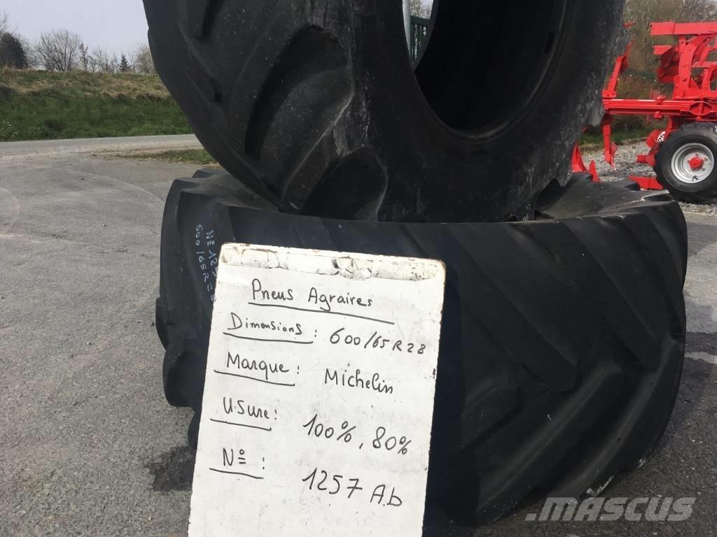 Michelin 600/65R28 輪胎、車輪和輪圈