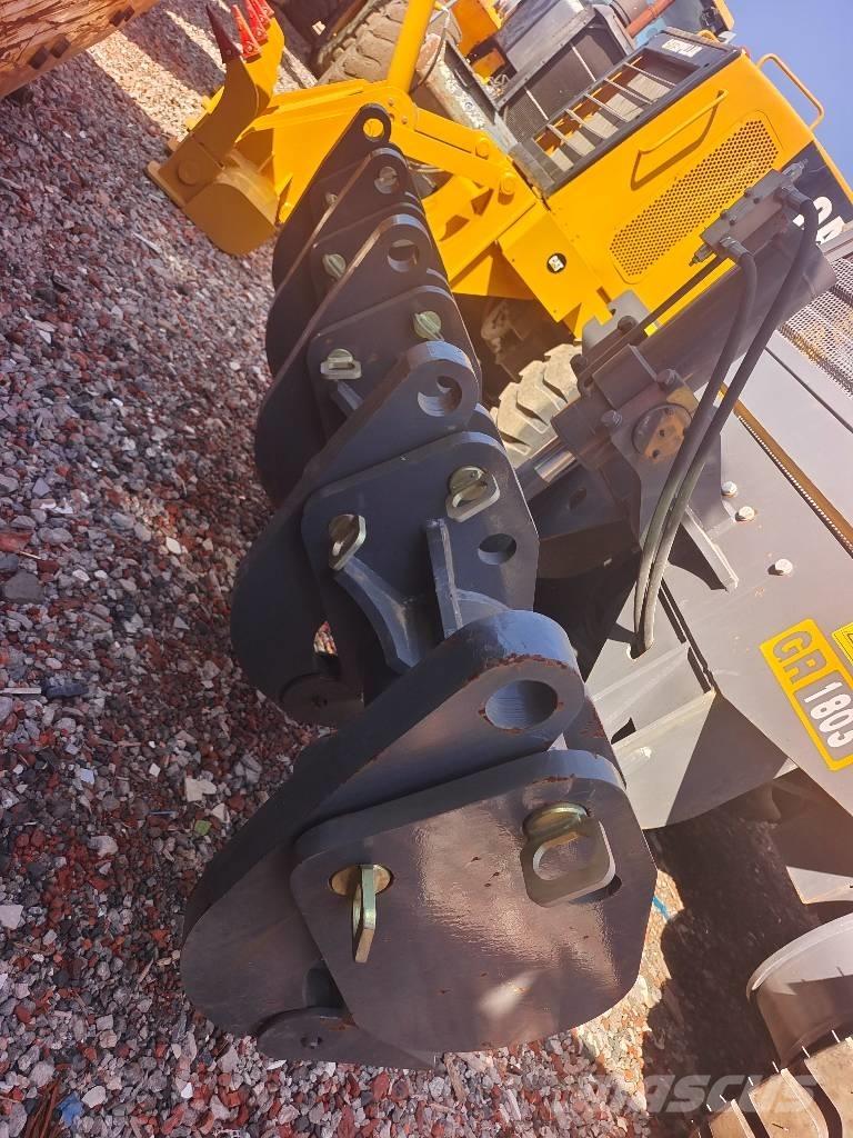 XCMG GR 1803 平土機