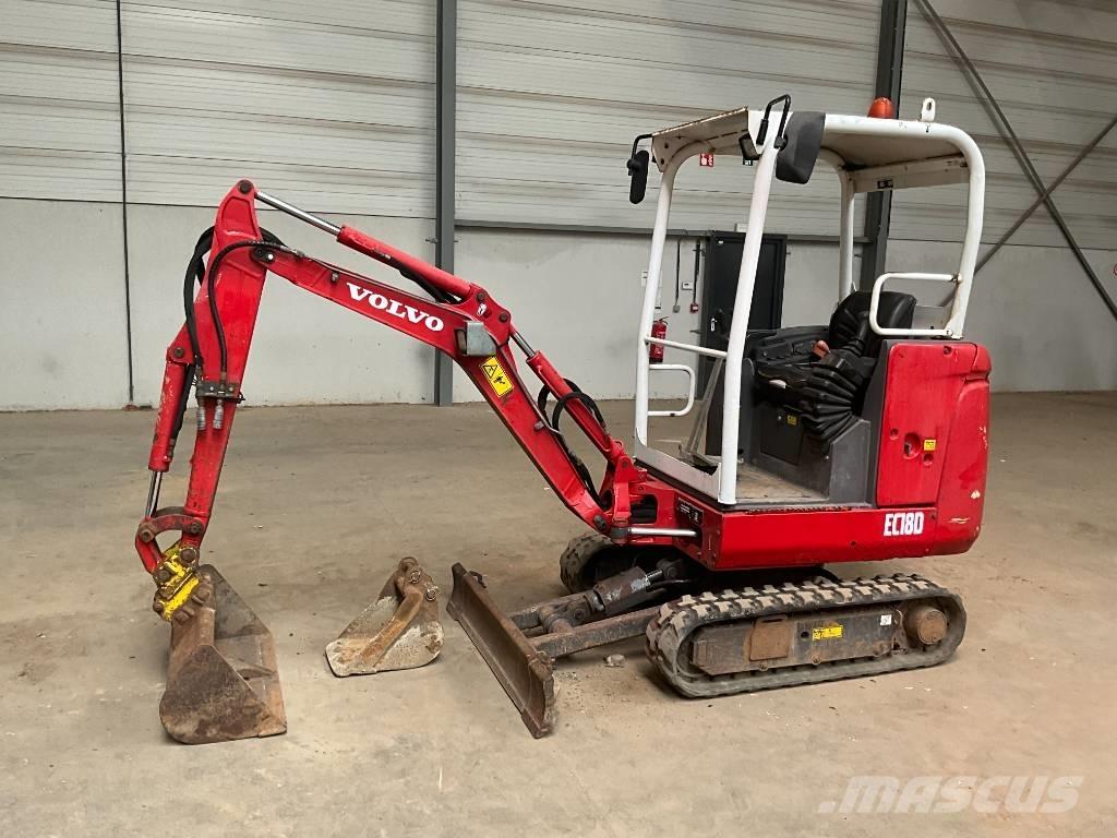 Volvo EC 18 D 小型挖土機/掘鑿機<7t(小型挖掘機)