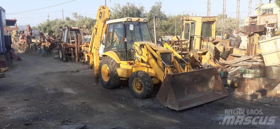 JCB 3 CX 4 T 反鏟裝載機