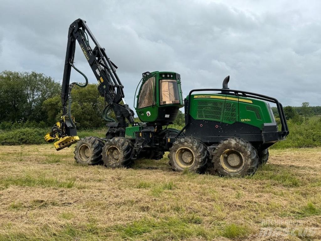 John Deere 1270G 8WD 收穫機
