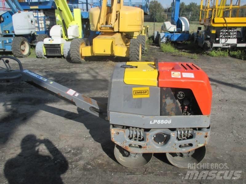 Atlas Copco LP 6500 雙輪滾壓機