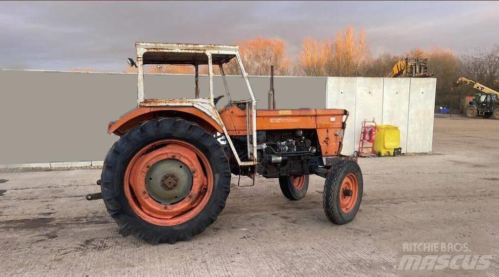 Fiat 670 曳引機