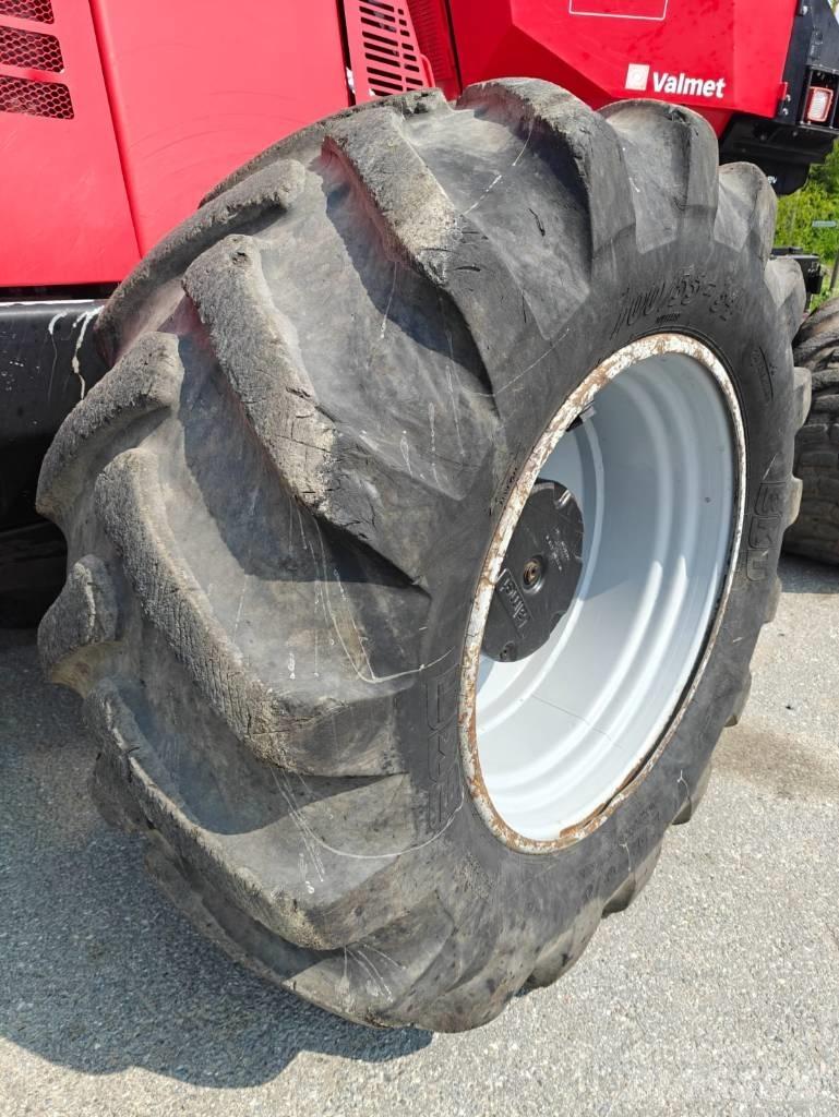 Valmet 901TX 收穫機