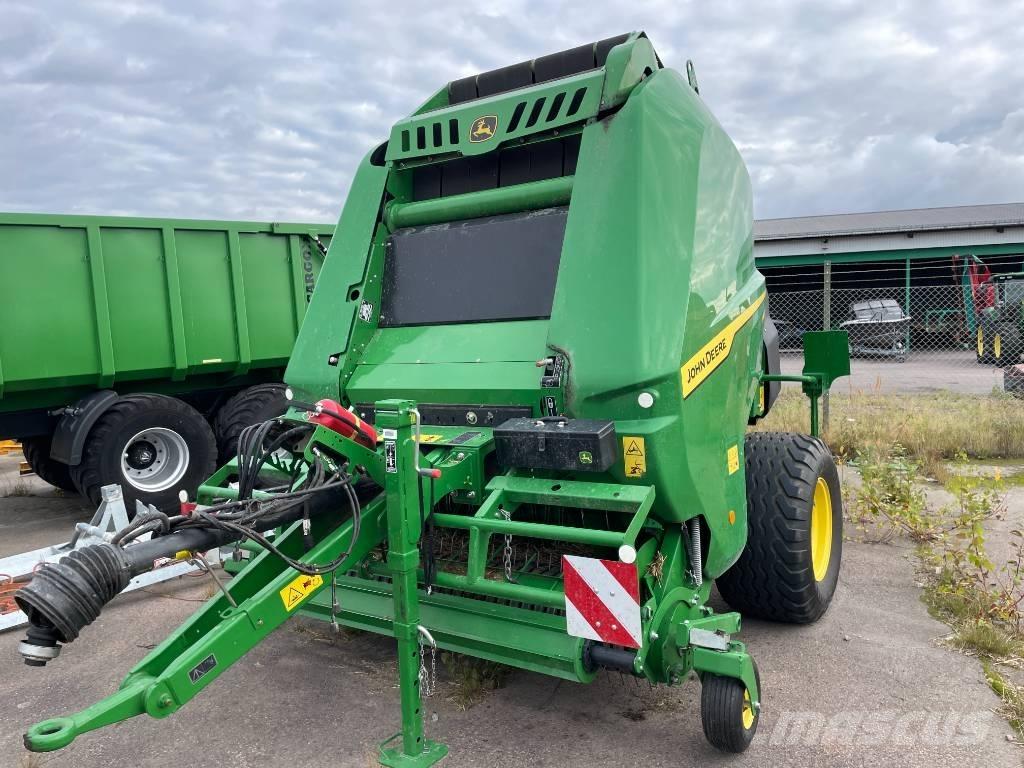 John Deere V 461 M 圓型牧草打包機