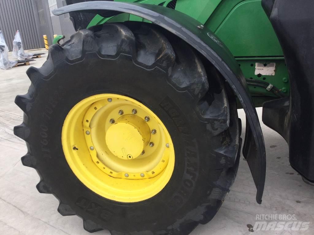 John Deere 6190R 曳引機