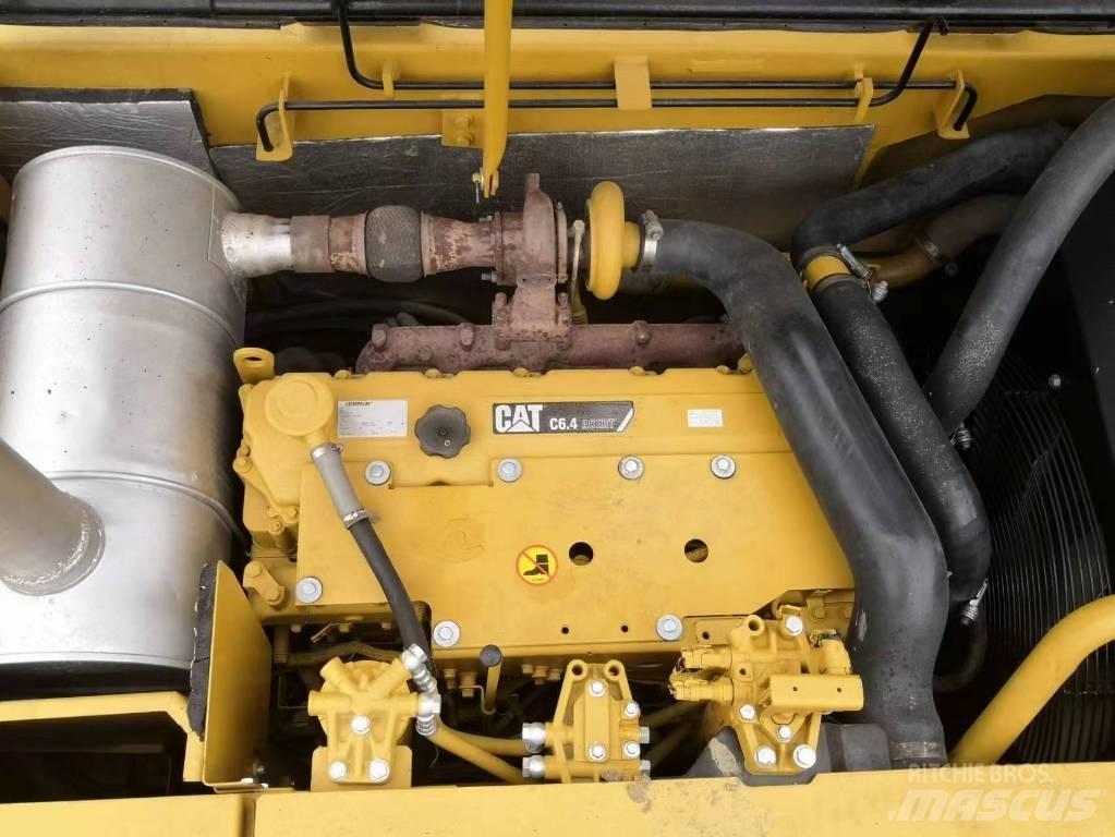 CAT 320 D 履帶式 挖土機/掘鑿機/挖掘機