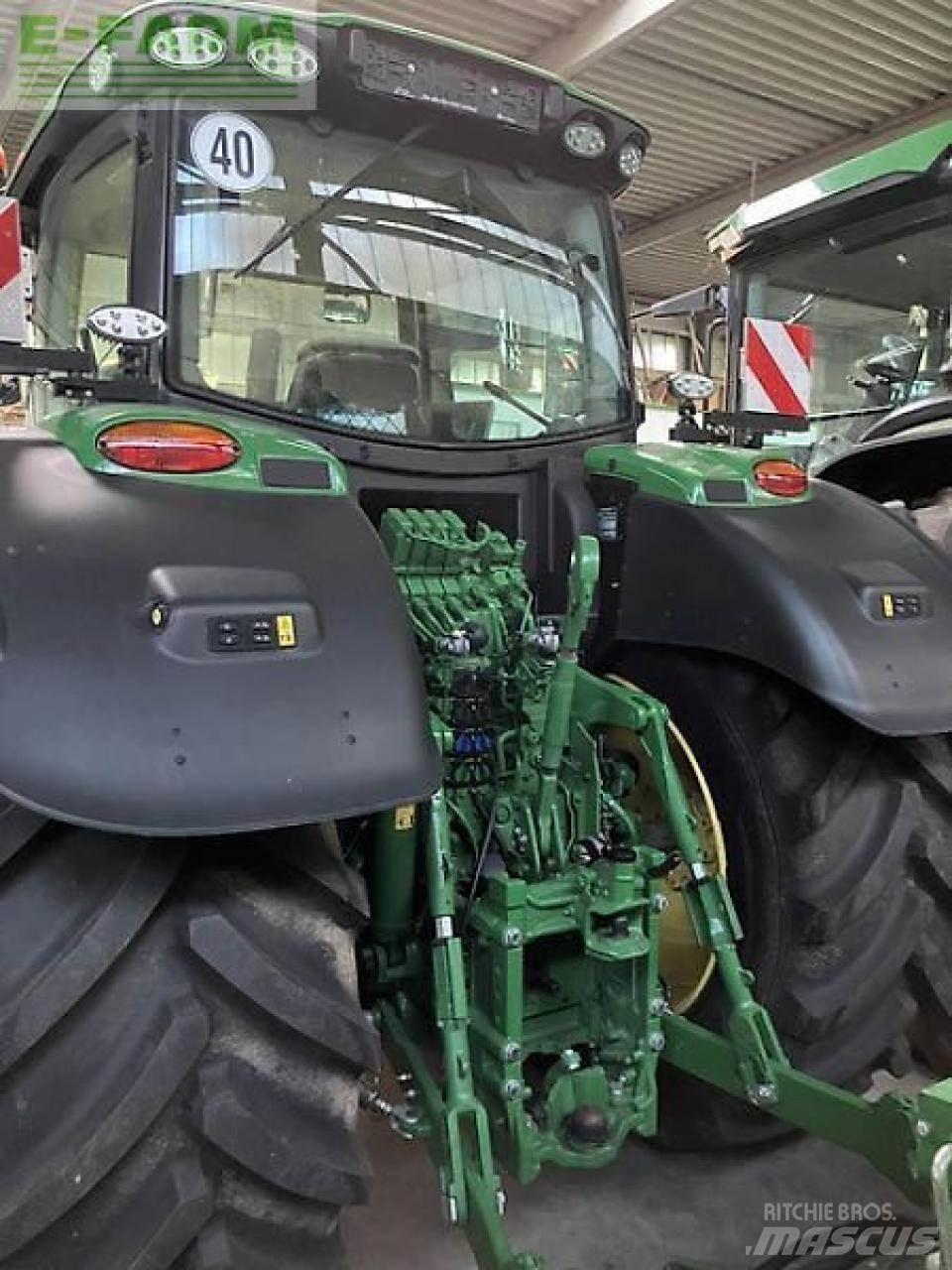 John Deere 6r 215 曳引機