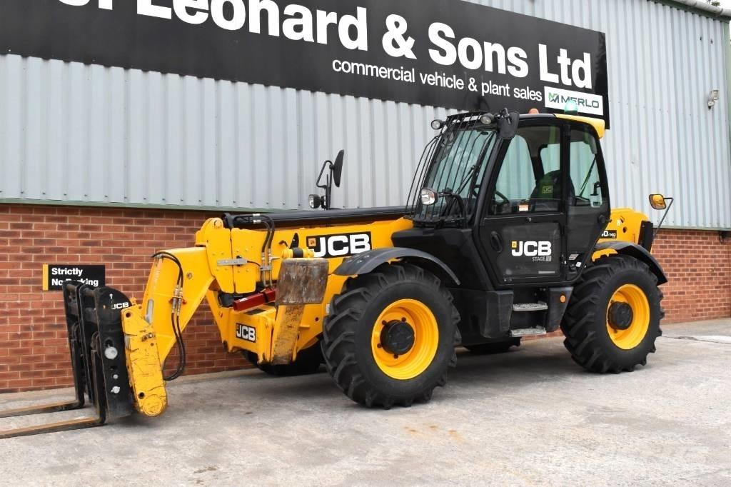 JCB 540-140 伸縮臂操作車