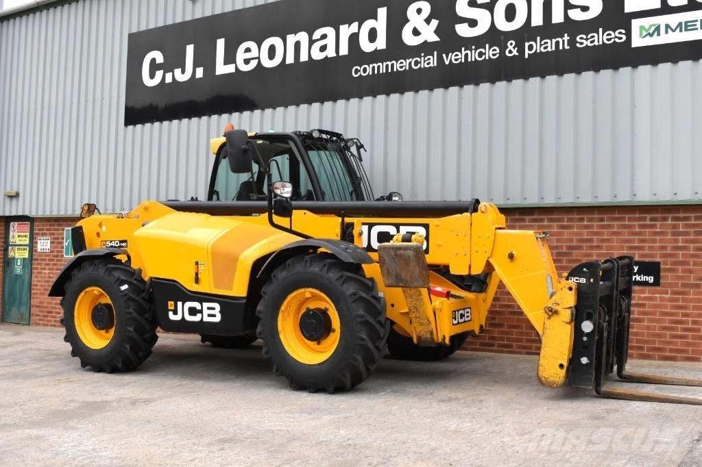 JCB 540-140 伸縮臂操作車