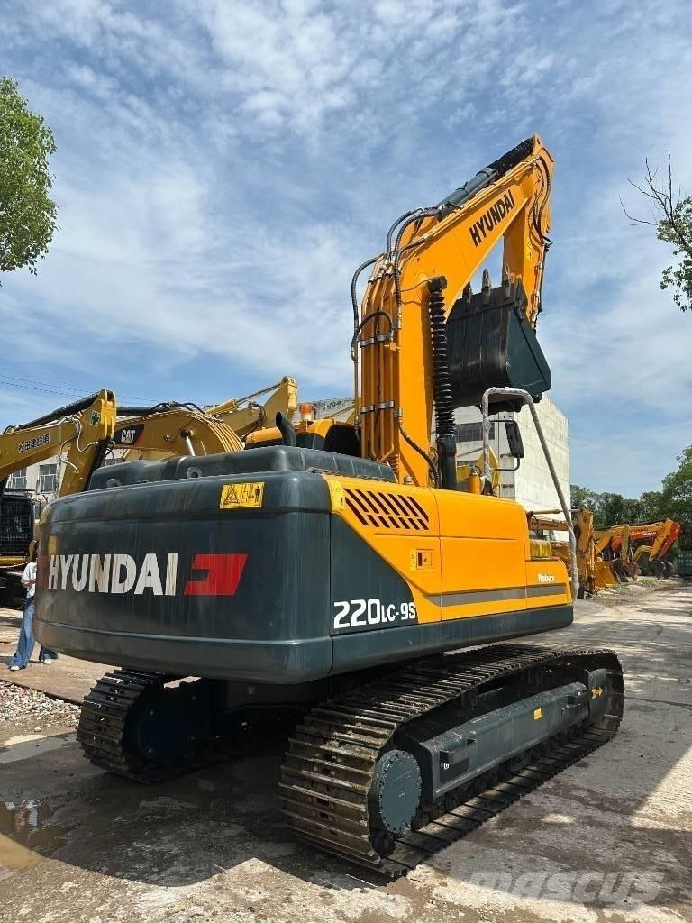 Hyundai 220LC-9S 履帶式 挖土機/掘鑿機/挖掘機
