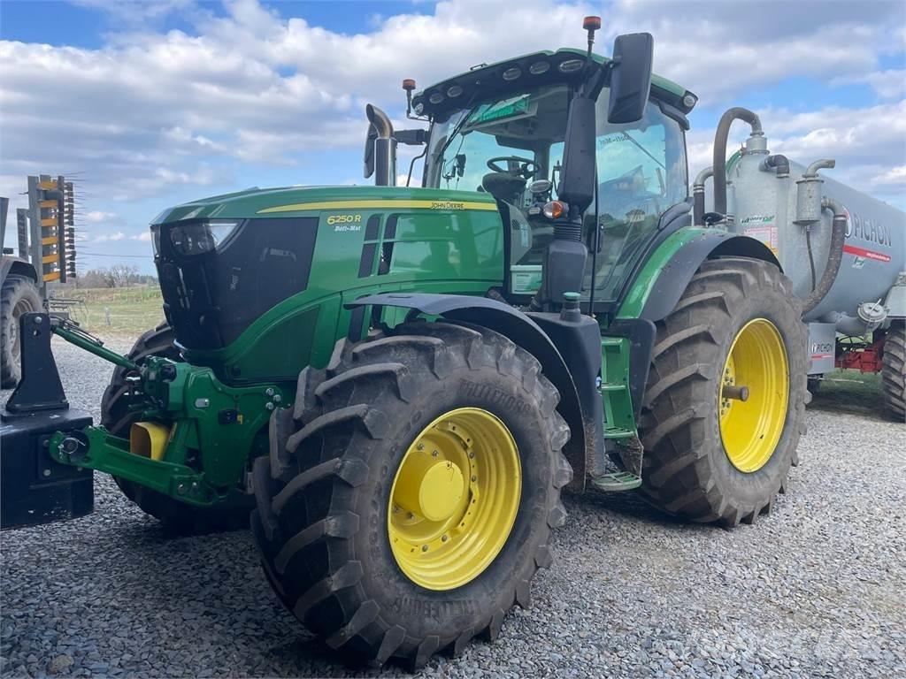 John Deere 6250R 曳引機