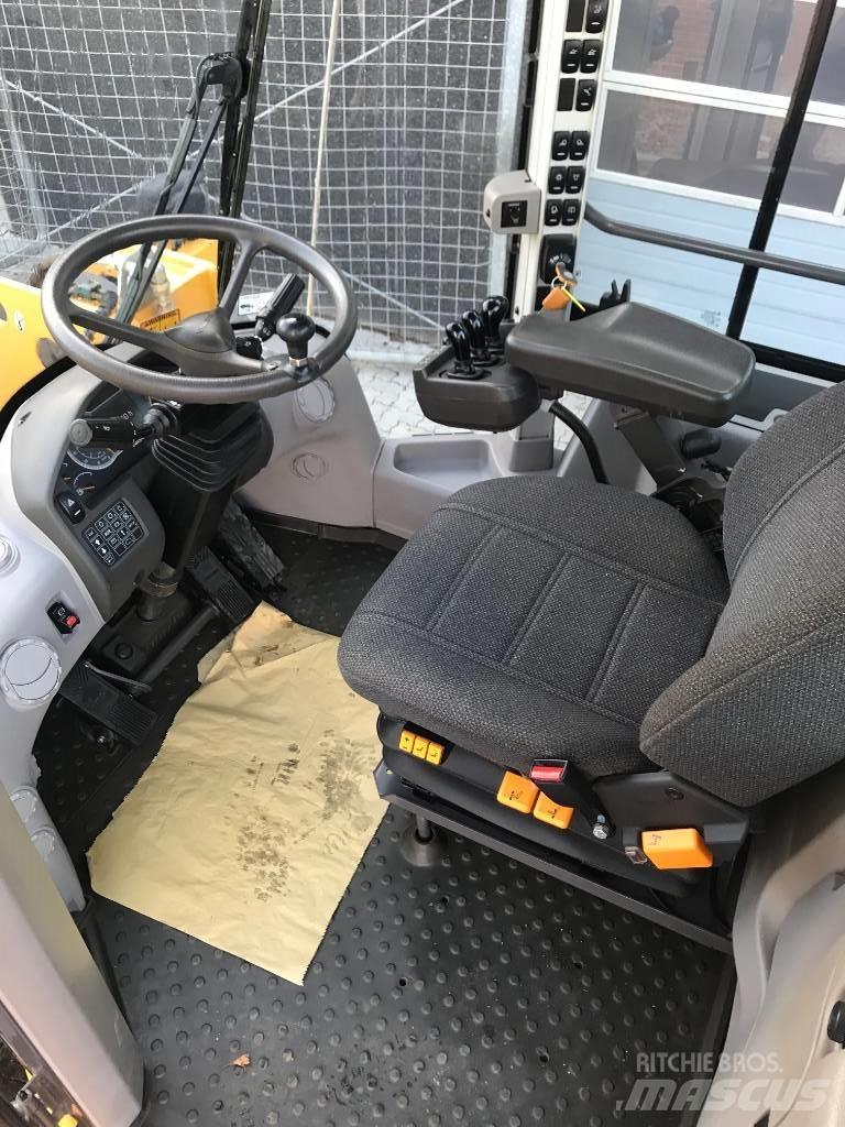 Volvo L120H 輪胎式裝載機