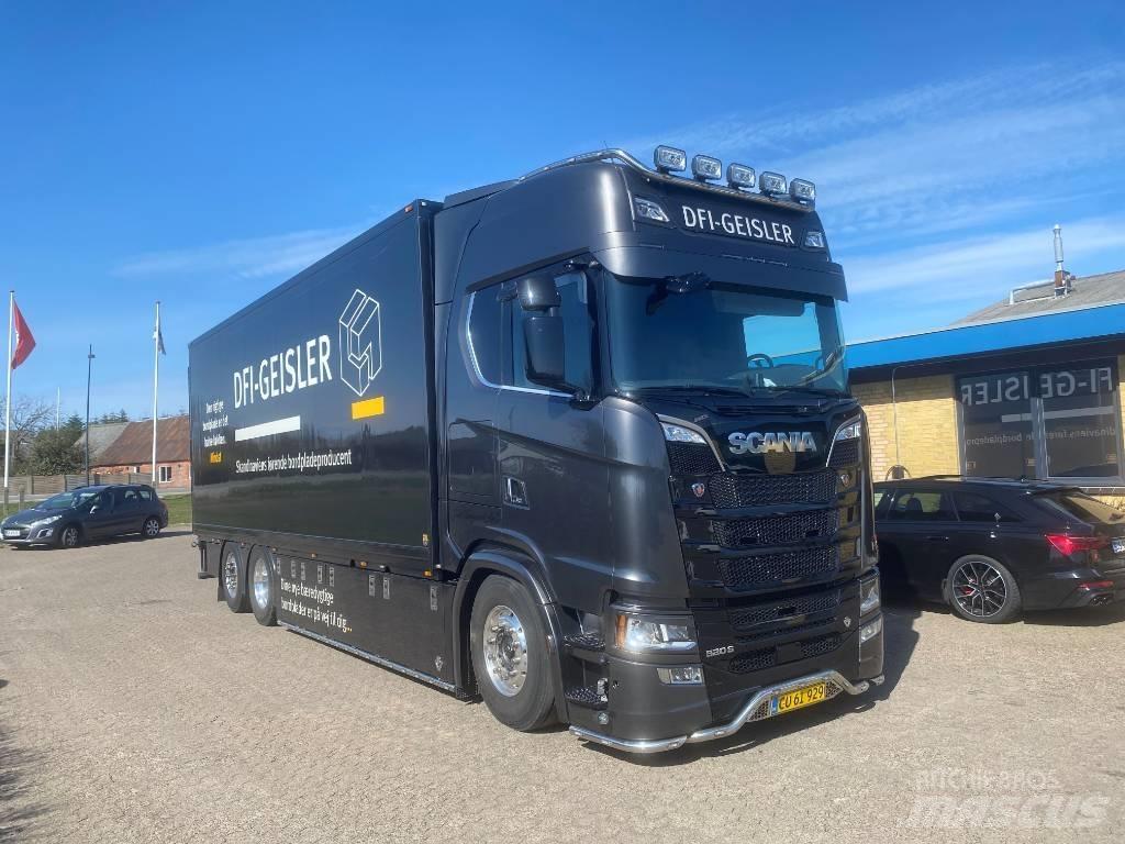 Scania S 520 貨箱式卡車
