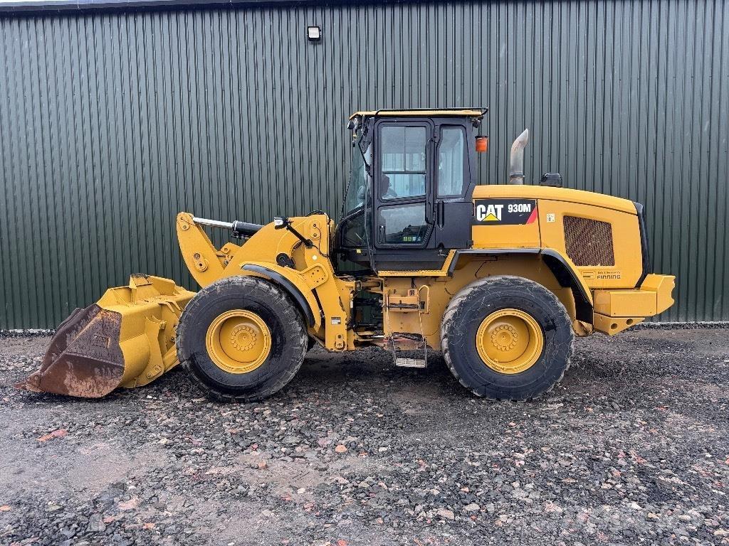 CAT 930 M 輪胎式裝載機